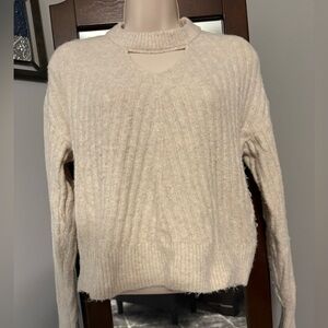 Kohl's Cream V-Neck Sweater